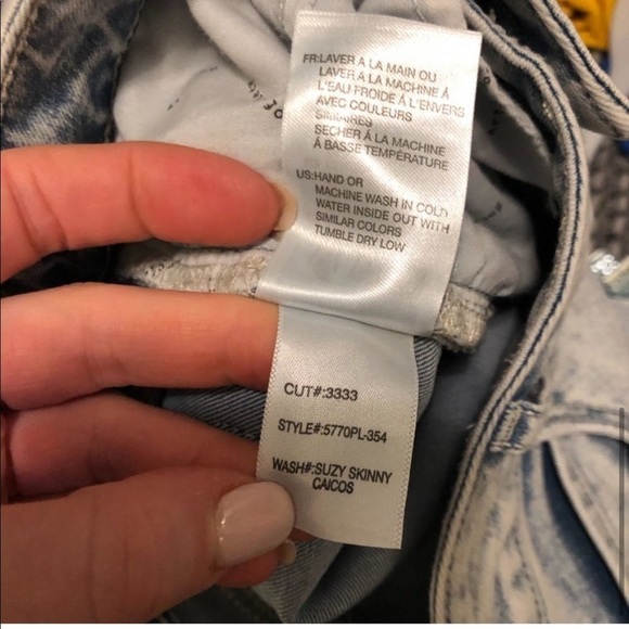 NWT Articles of Society Suzy Release Hem Jeans - Picture 11 of 11